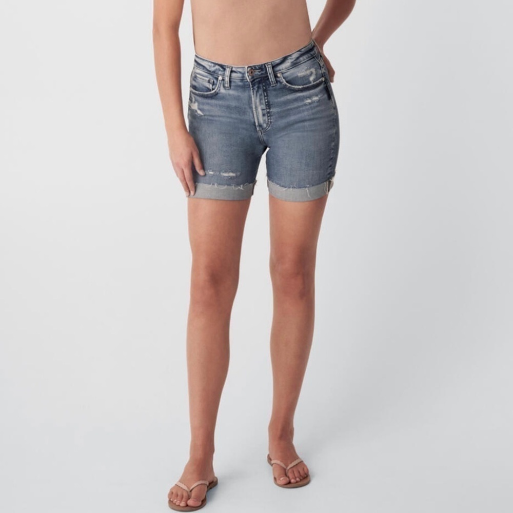 Silver Jeans Sure Thing High Rise Long Shorts Women’s Size 26